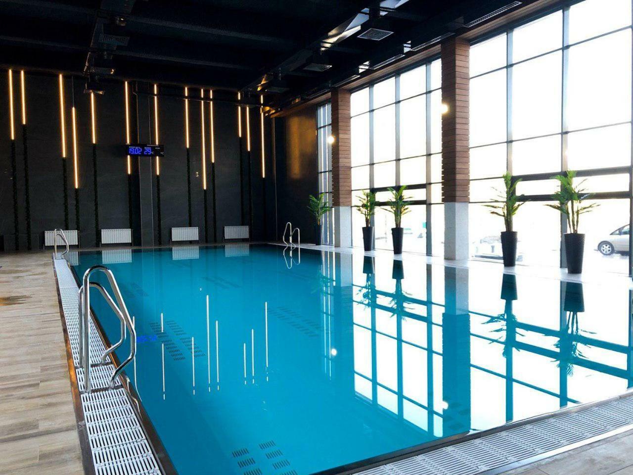 Aqua-Minsk Hotel Plus Esterno foto